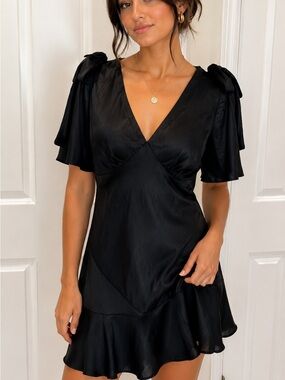 19 Cooper Black Satin V-Neck Flutter Sleeve Mini Dress